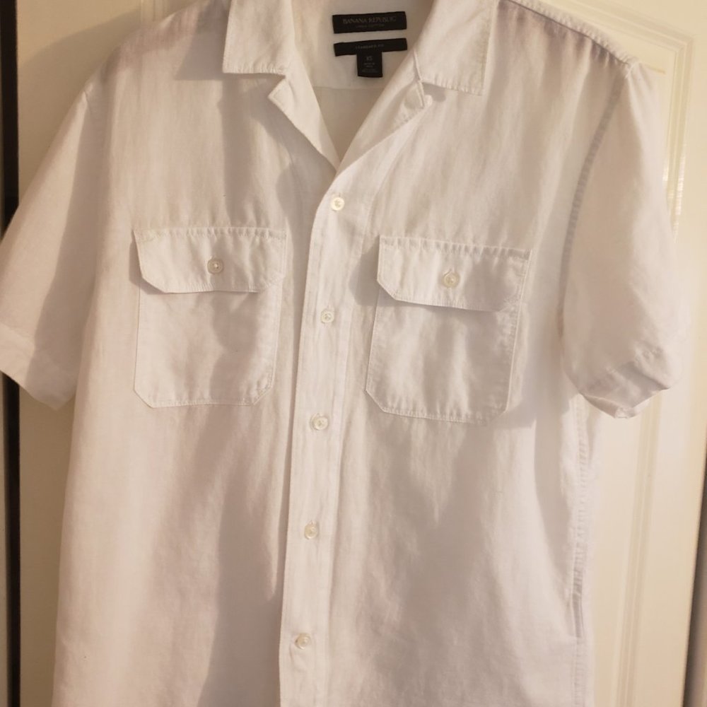 Banana Republic Expedition Untucked Linen Shirt (Size XS)